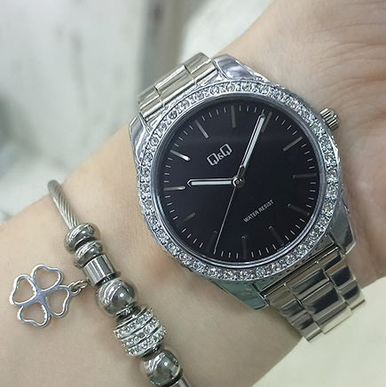 QZ59J Reloj QQ Análogo para Señorita Pulsera de Acero Inoxidable