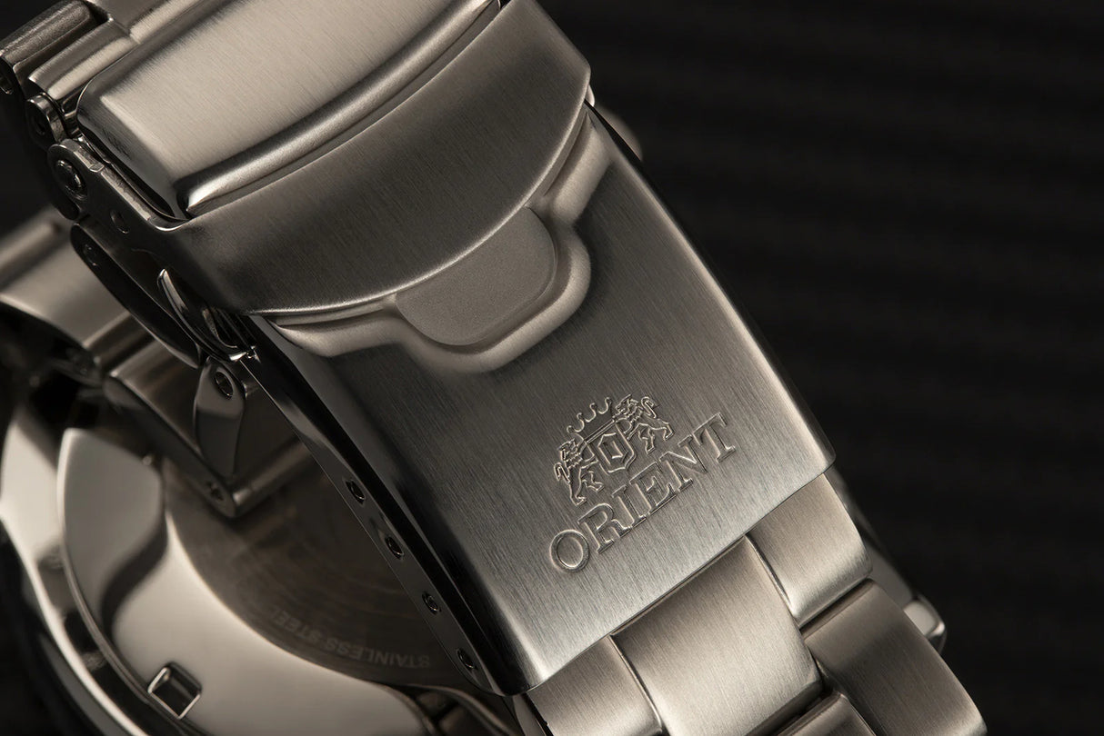 RA-AC0K01B Reloj Orient Sport de caballero pulsera de metal