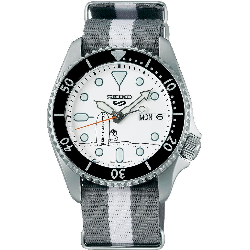 SRPK25K1 Reloj Seiko 5 Sports x Peanuts Snoopy de caballero correa de tela