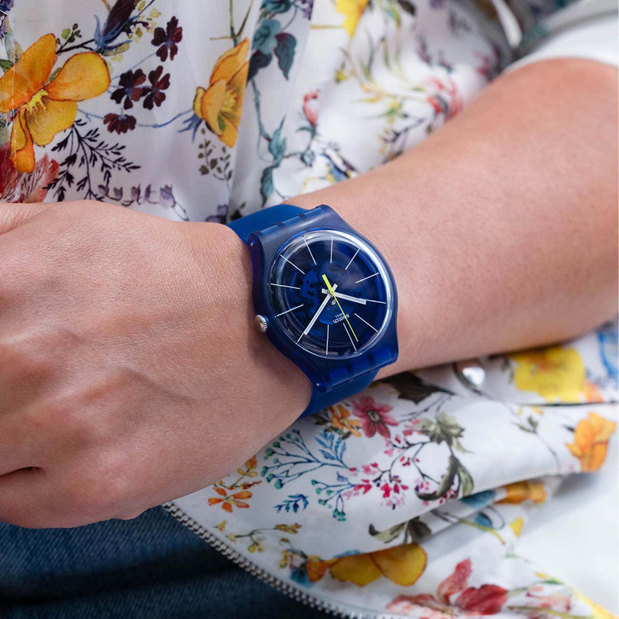 SUON142  Reloj Swatch Blue Sirup de hombre pulsera de caucho