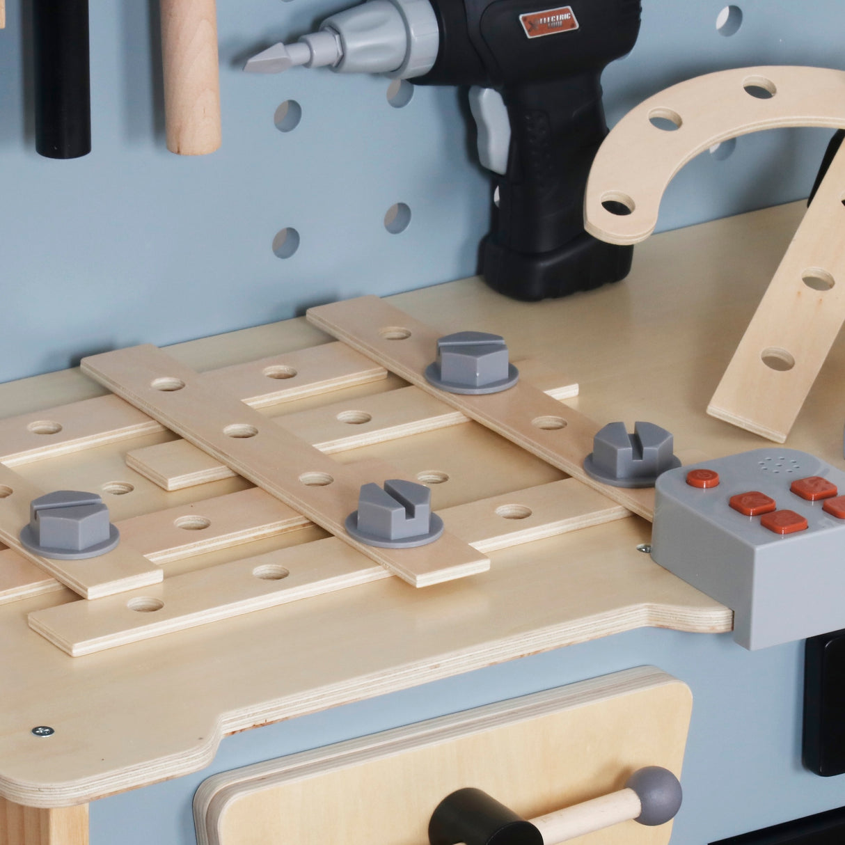 Taller De Herramientas Infantil modelo W03D234B