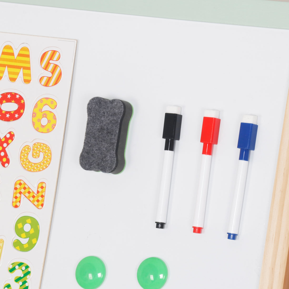 Pizarra Infantil Con Caballete juguete modelo W12B290