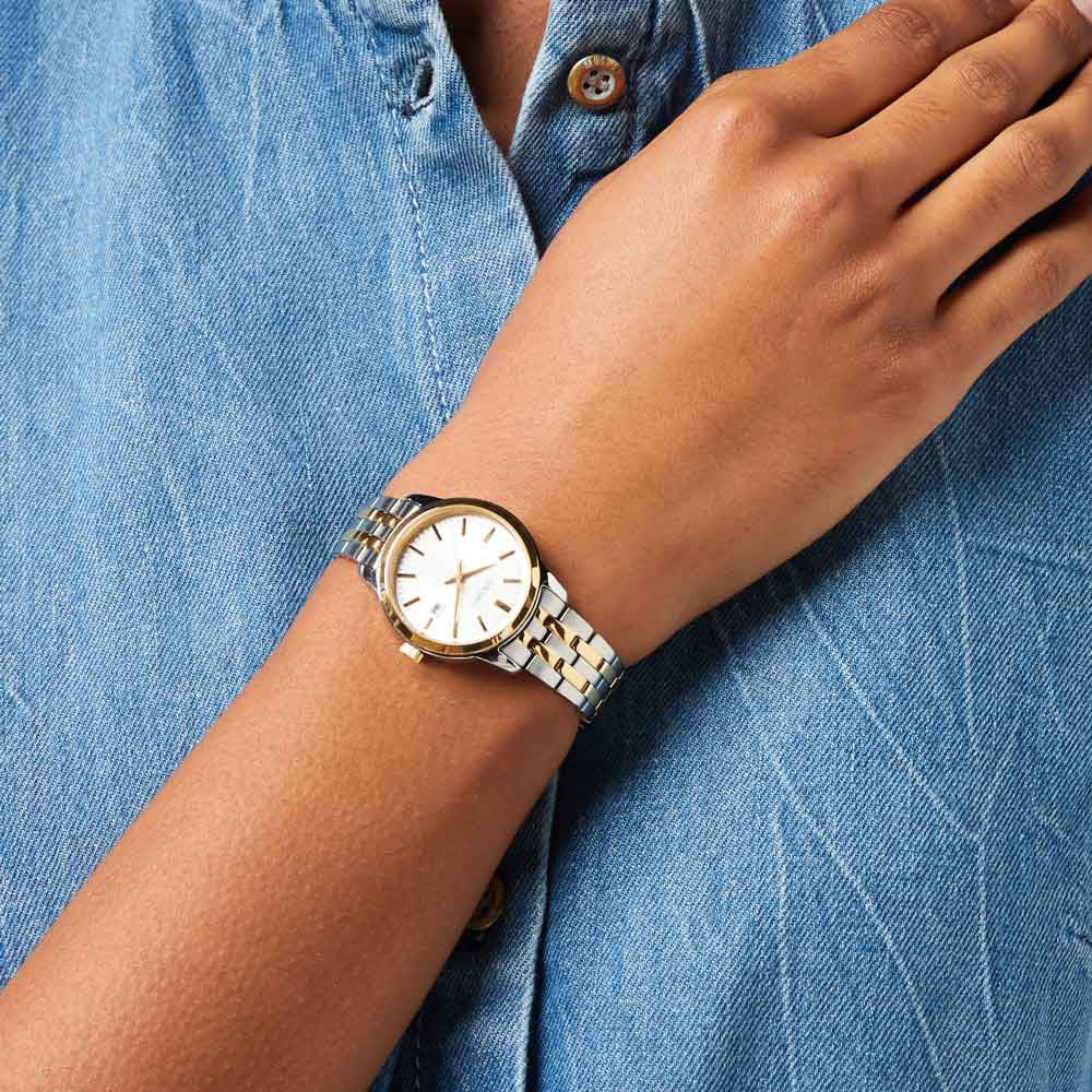 SUR410P1 Reloj Seiko Clásico Análogo para Mujer pulsera de Metal